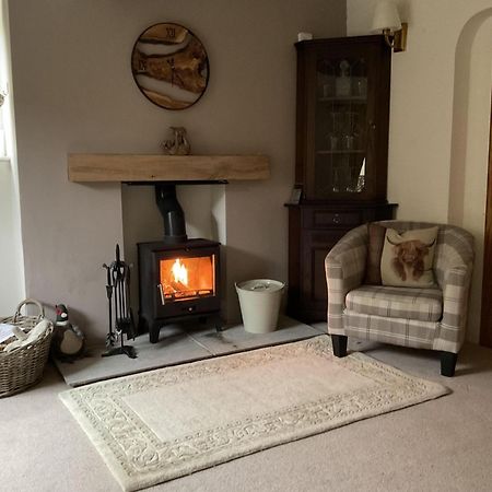 Picturesque Stone Cottage In The Heart Of North Yorkshire Village - Hideaway Cottage Extérieur photo