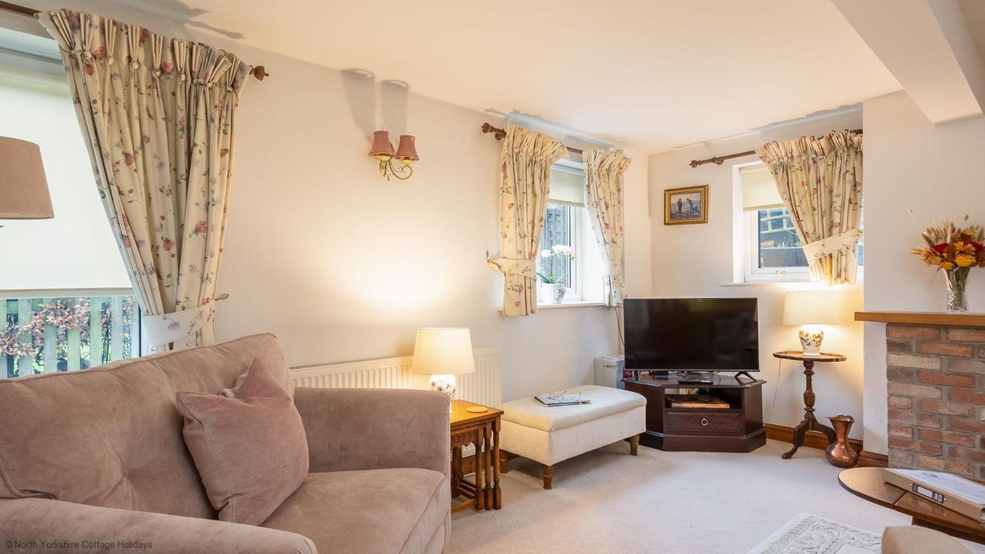 Picturesque Stone Cottage In The Heart Of North Yorkshire Village - Hideaway Cottage Extérieur photo