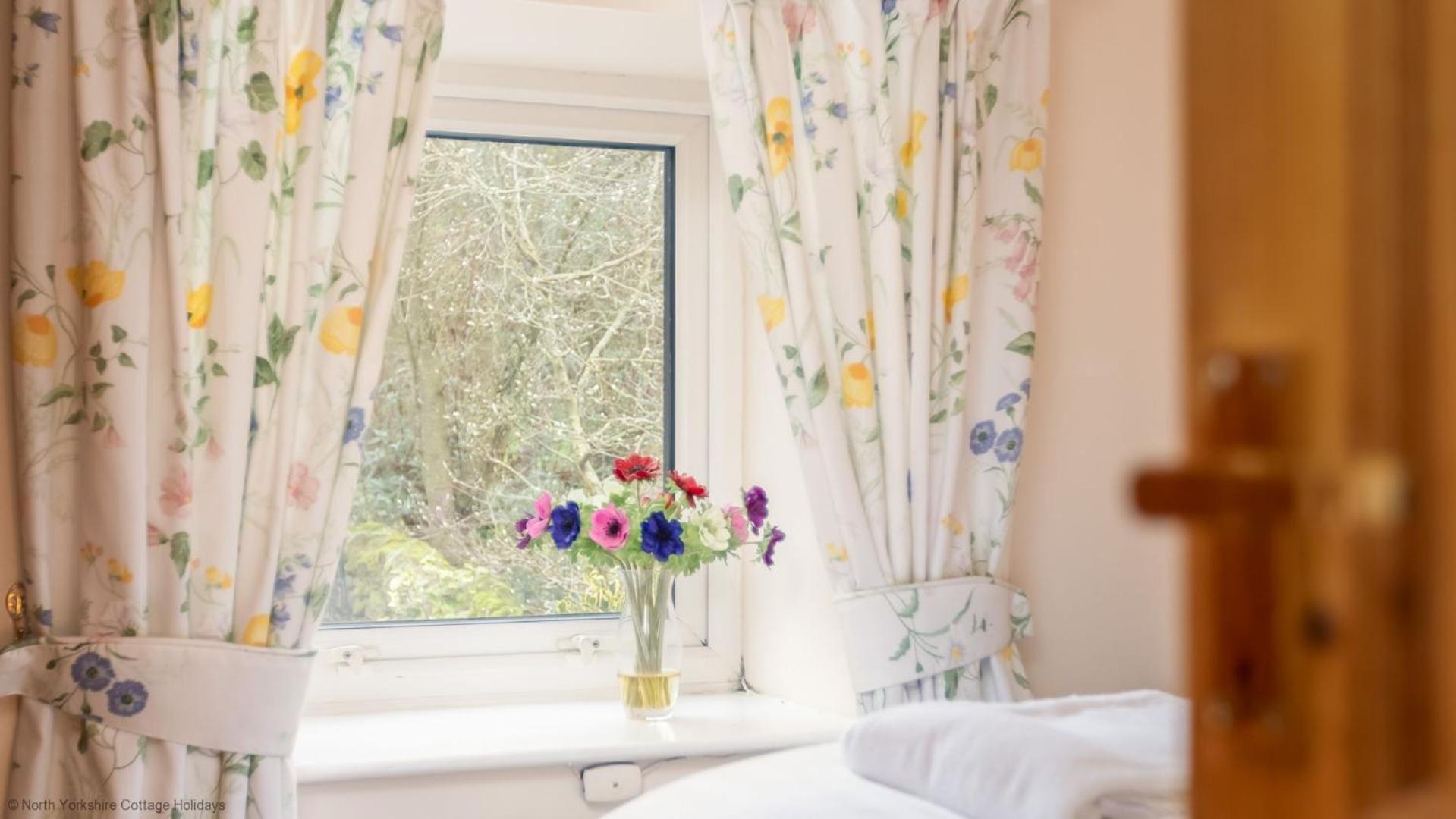 Picturesque Stone Cottage In The Heart Of North Yorkshire Village - Hideaway Cottage Extérieur photo